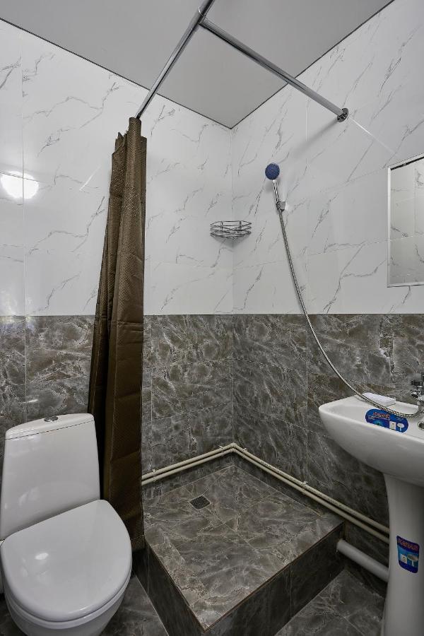 Апарт 33 Aparthotel Almati Kültér fotó